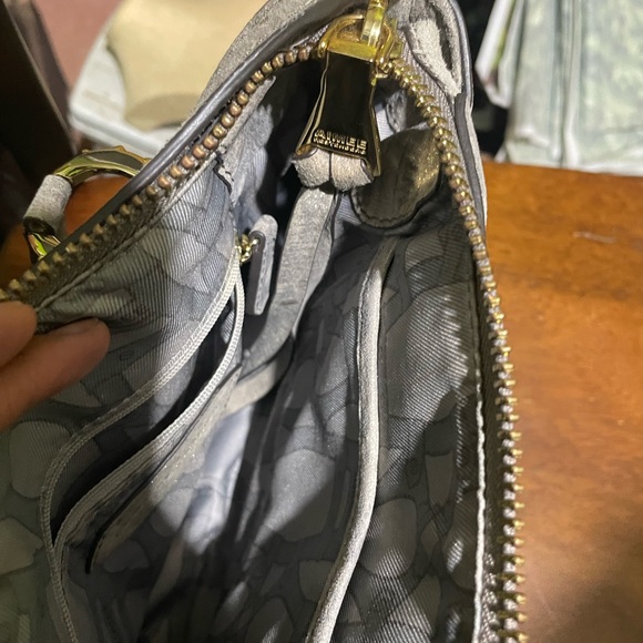 Aimee Kestenberg Silver Crossbody Bag - Picture 6 of 9